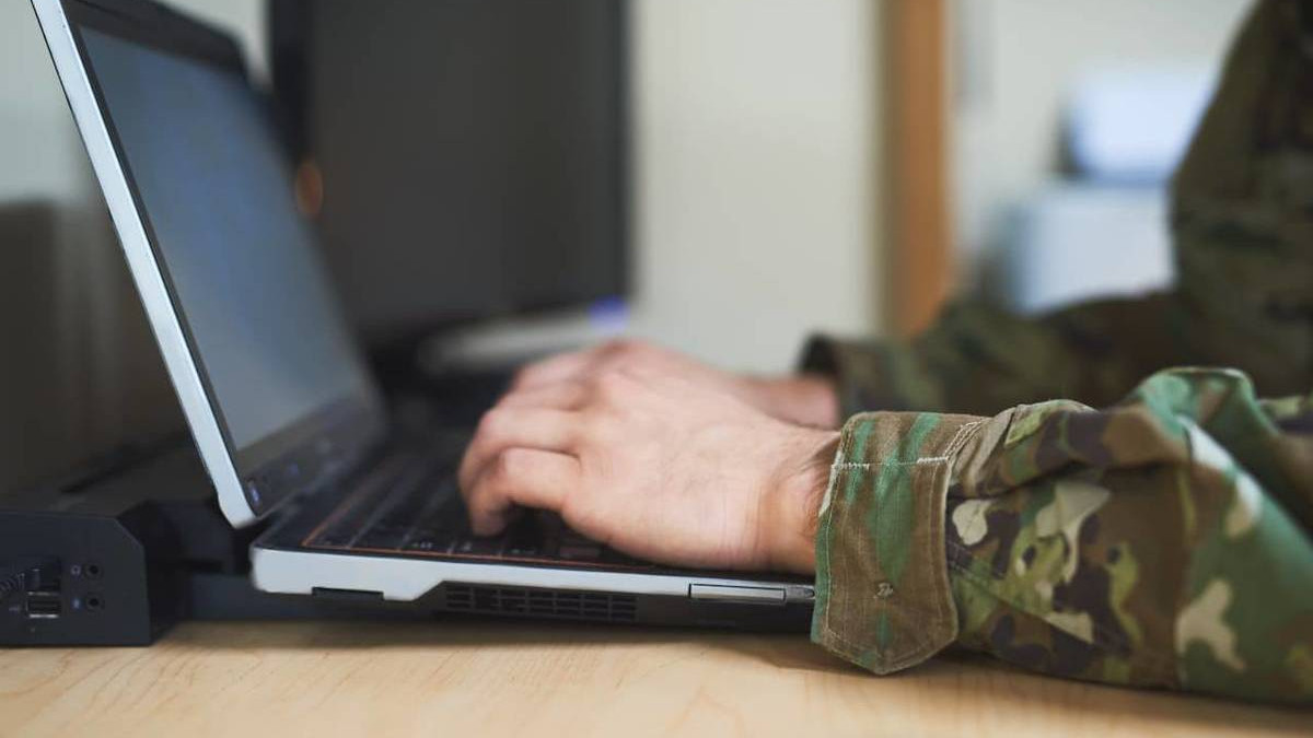 Пошук роботи після служби – для ветеранів проведуть онлайн-тренінг