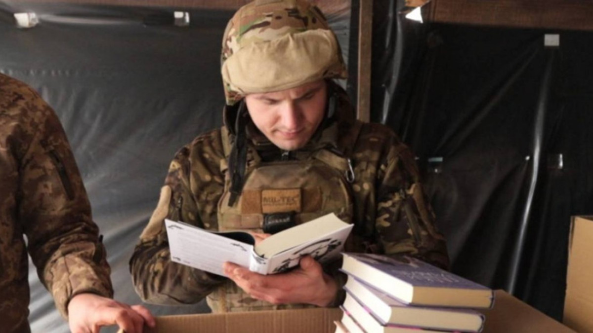 В Україні проведуть конкурс воєнної прози та поезії 
