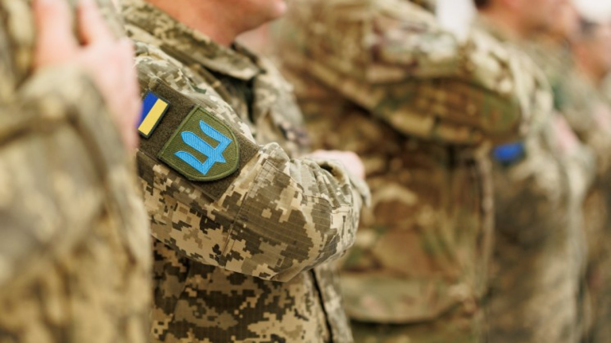 Мобілізація чи мотиваційний контракт: головні відмінності у службі та виплатах