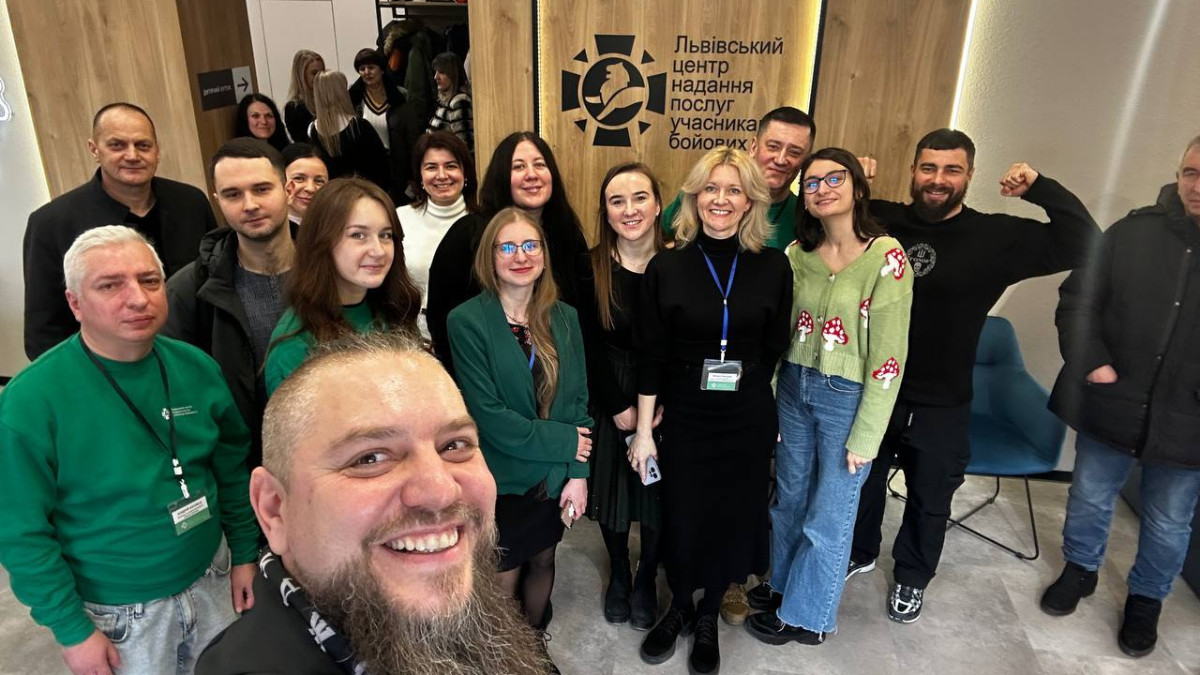 Працевлаштування та допомога у бізнесі – у Львові відкрили новий центр для ветеранів