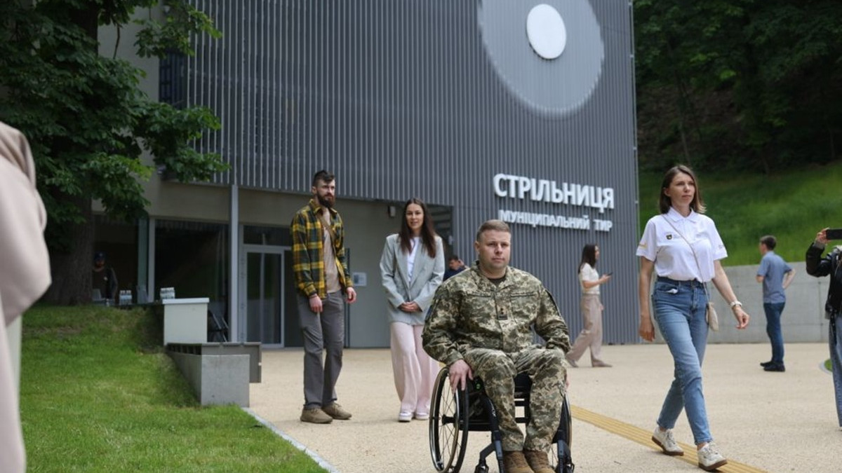 Ветеранська кав’ярня, тир, спортзал та зони відпочинку: у Львові відкрили унікальний хаб 