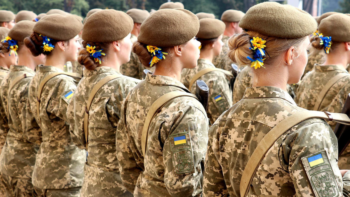 Військовий облік жінок: що робити, якщо дані до Реєстру 