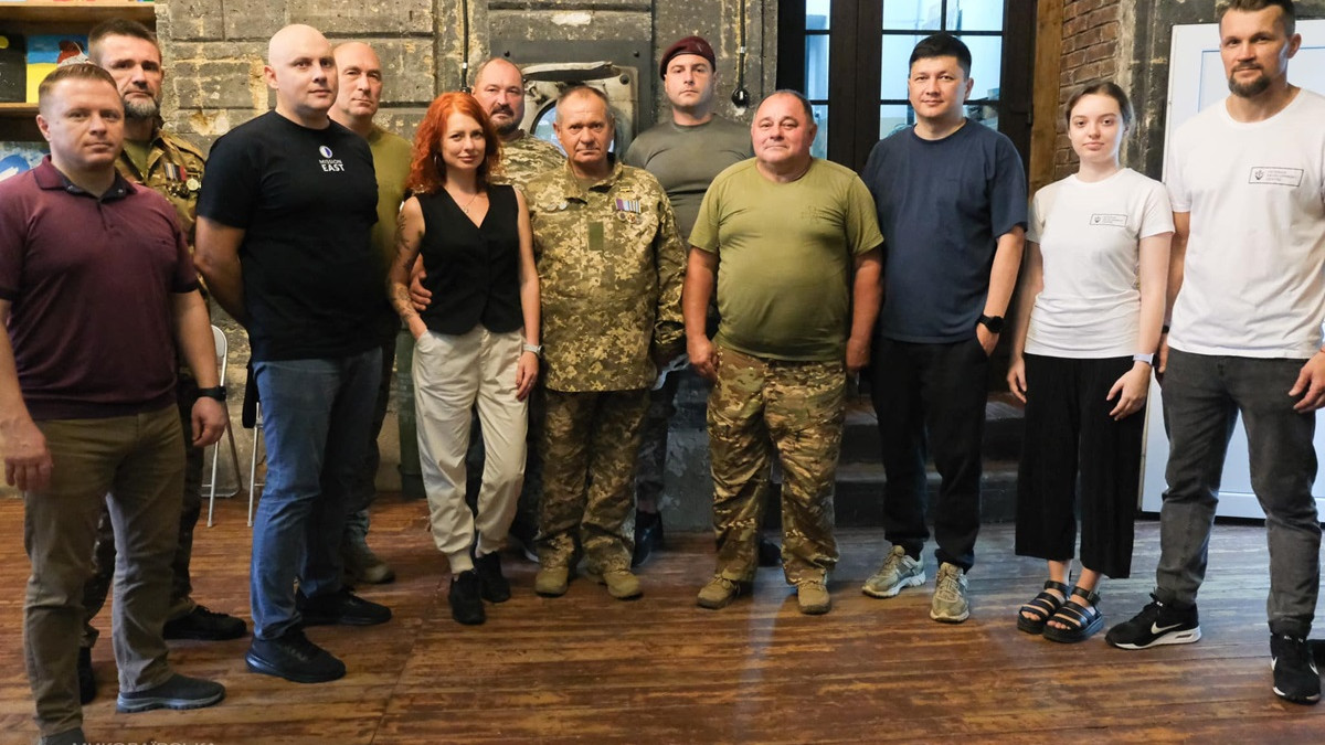 Консультації, реабілітація та коворкінг: у Миколаєві відкрили ветеранський простір