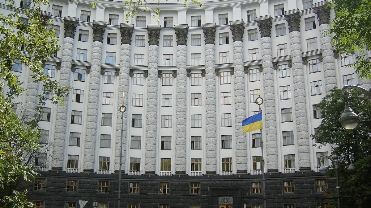 Ветерани при владі: скільки захисників працюють в міністерствах і чому це є проблемою