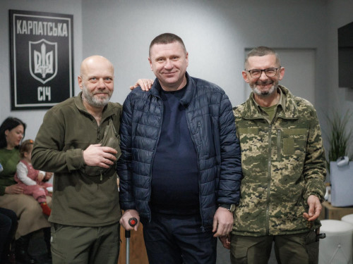 «На війні хотілося чогось домашнього» - троє ветеранів із Закарпаття заснували виробництво ковбас та м’яса