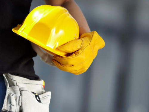 Ветеранів запрошують опанувати професію HSE-координатора для роботи у відбудові України