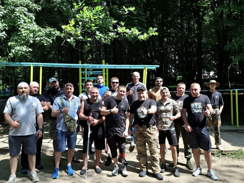 Простір підтримки та сили: у Чернівцях для воїнів та ветеранів запустили безкоштовну програму тренувань