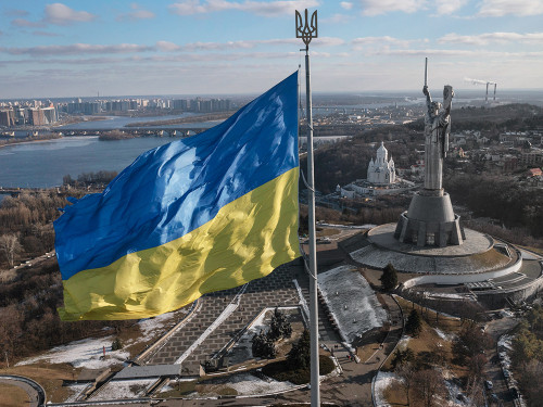 Виплати до Дня Незалежності України –  кому та як необхідно подати заяву онлайн