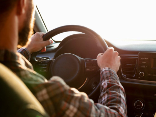 Автоцивілка за 0 грн для ветеранів та ветеранок – як оформити компенсацію витрат у Дії