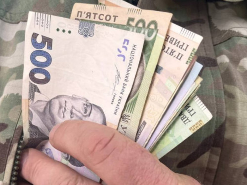 Чи можуть родини отримати 1 млн грн за військових 18-24 років, якщо вони зникли безвісти або потрапили в полон