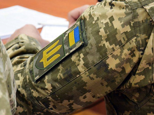 Ветеранам та військовим надають стипендії на навчання у Київській школі держуправління – деталі