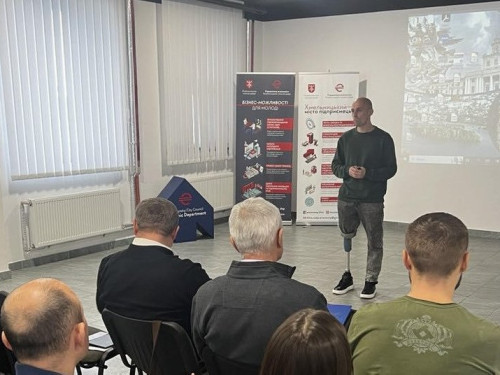 Гранти, кредити та використання штучного інтелекту - у Хмельницькому проведуть бізнес-тренінг для ветеранів