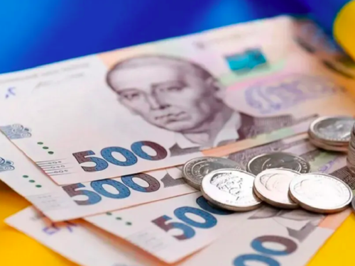 Виплати ВПО  - 2025: кому продовжать допомогу на проживання з 1 березня