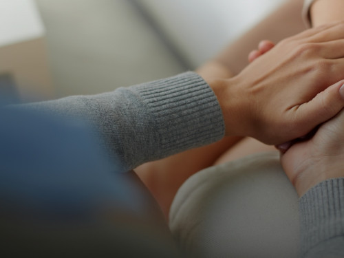 У Києві запускають групи підтримки для дружин полонених і безвісти зниклих військових – подробиці