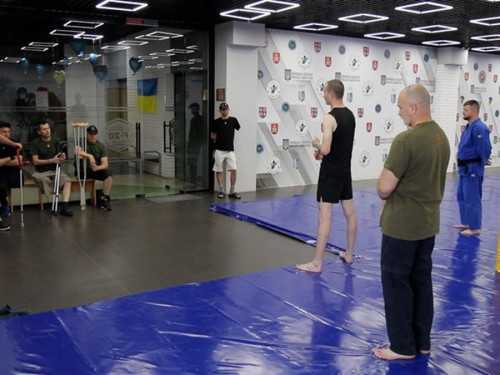 Реабілітація через спорт: у Вінниці для ветеранів відкрили заняття з інклюзивного дзюдо та самбо