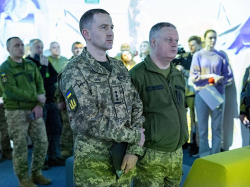 Подолати ПТСР та зменшити тривожність – у Львові відкрили імерсивну кімнату для ветеранів