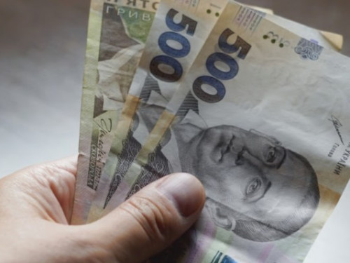Допомога ВПО під загрозою: за що можуть припинити виплати у 2025 році