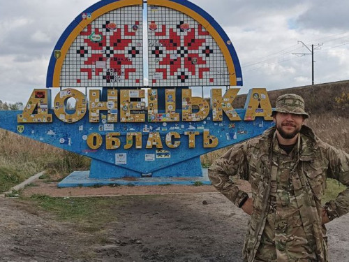 «Обʼєктив війни» – у Києві відкриється виставка ветерана Олексія Назаренка