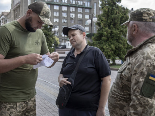 З 1 вересня працівники ТЦК зобов’язані носити боді-камери – як це працюватиме