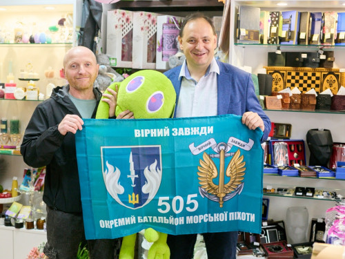 Декор, текстиль та подарунки: ветеран Віталій Карамушко відкрив магазин 