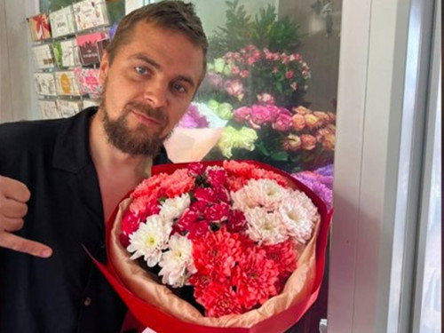З війська – у флористи: ветеран Григорій Коваль вирощує квіти та розвиває магазин на Сумщині