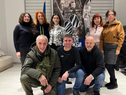 «Пізнати себе через мистецтво» – у Києві ветеранів запрошують на театральні курси