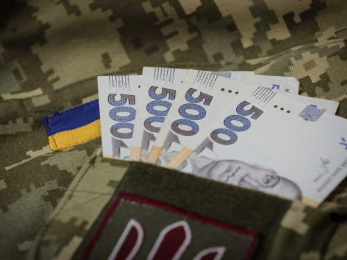 Ветерани-добровольці отримуватимуть військові пенсії – що відомо