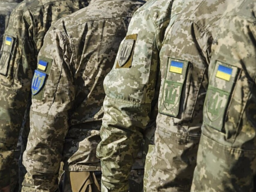 Контракт 18-24 – Кабмін затвердив механізм оформлення відстрочки після року служби