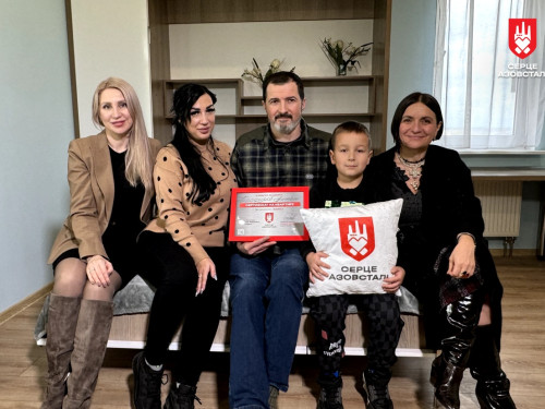 Перше власне житло: оборонець Маріуполя Антон Трофімов став власником квартири за програмою 