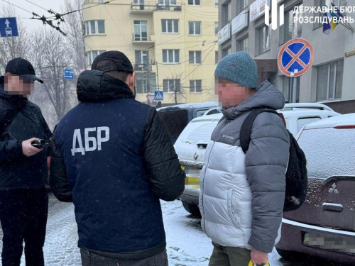 Розвів на гроші вдову з чотирма дітьми – як шахраї наживаються на родинах загиблих