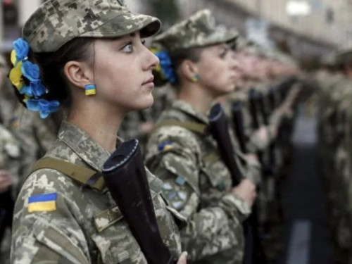 Мобілізація жінок: кого з українок можуть примусово призвати на військову службу